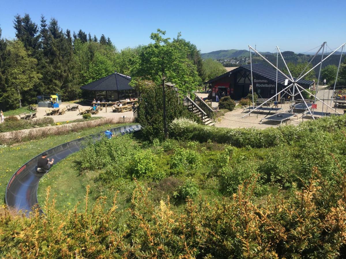 Unter Den Wolken Daire Winterberg Dış mekan fotoğraf